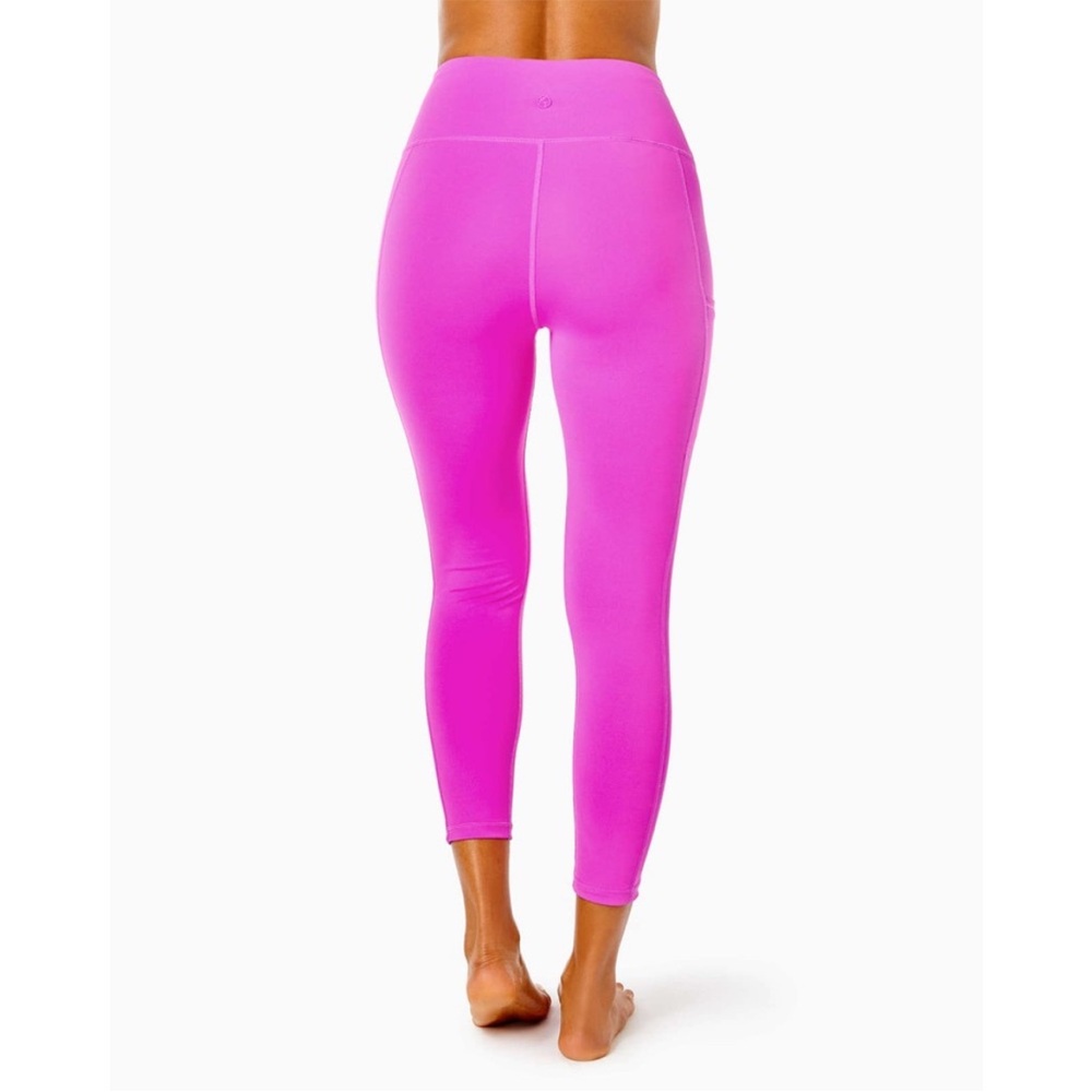 *NWT* UPF 50+ Luxletic 24" Weekender High Rise Legging Wild Fuscia - Picture 3 of 16